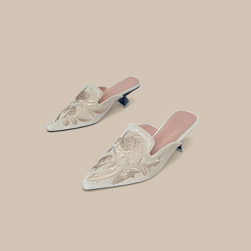 Embroidery Velour Women Shoes  - Embroidery Design ulasan dan harga