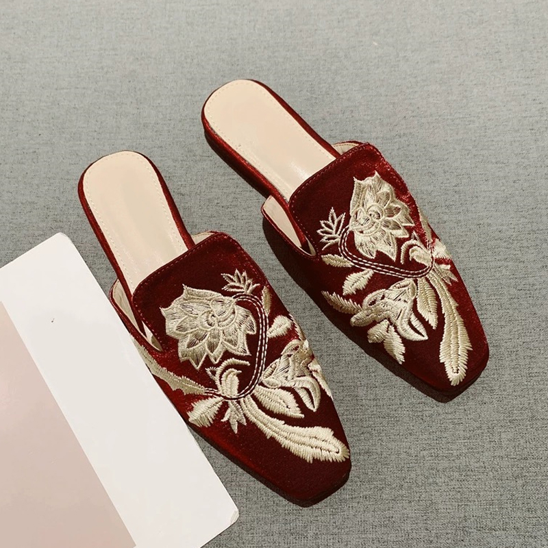 2026 New Womens Shoe Retro Emb - Embroidery Design ulasan dan harga