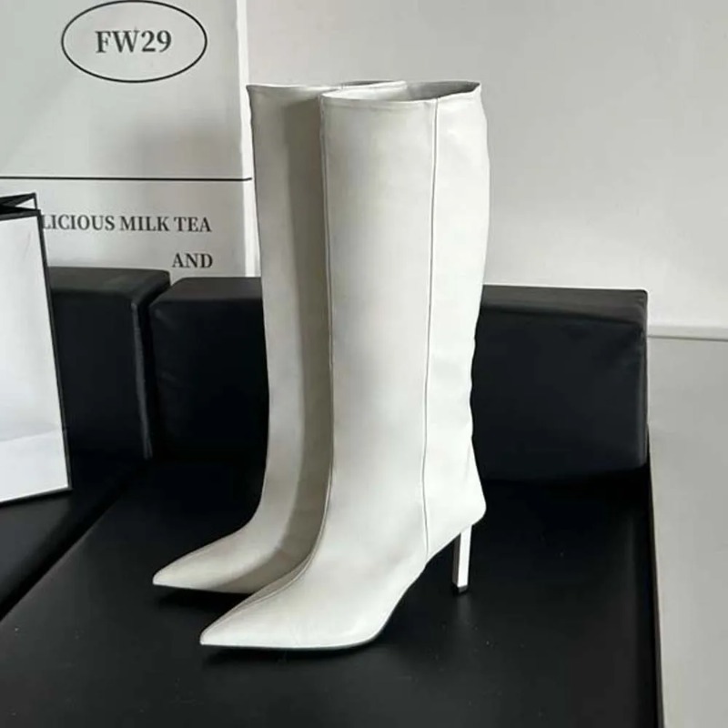 Luxury Women Long Boots Fashio - Embroidery Design ulasan dan harga